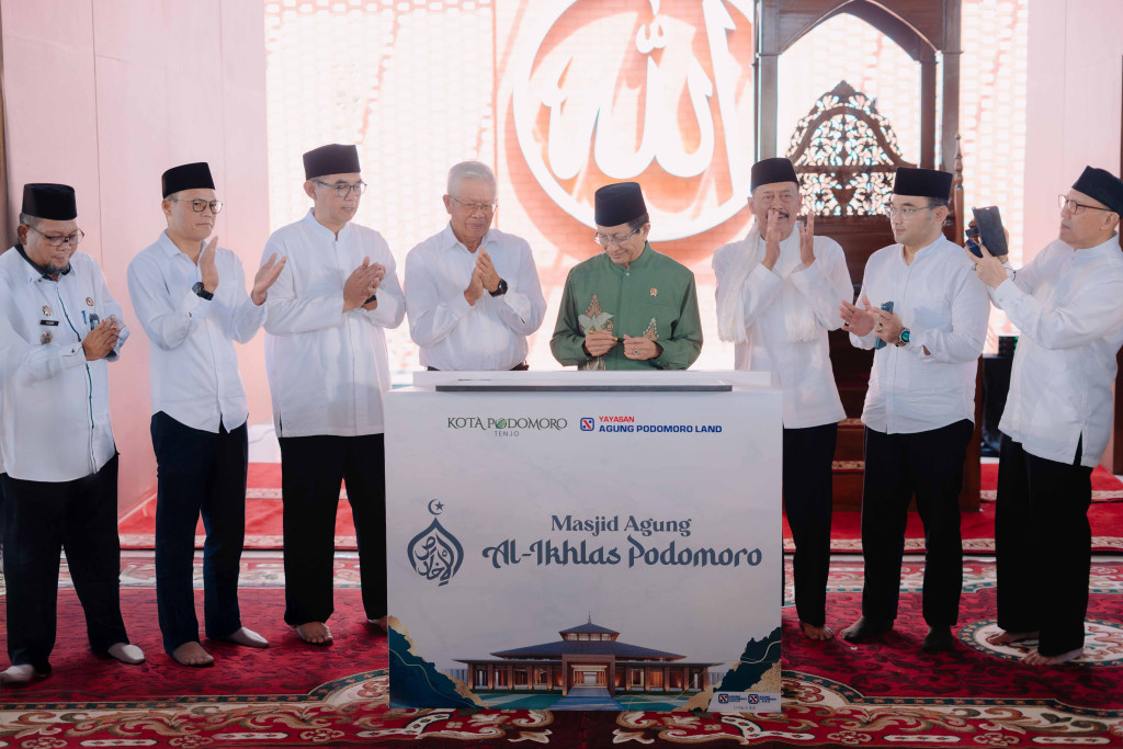 Kota Tenjo Podomoro Opening Ceremony the Largest Mosque in Tenjo, Able to Accommodate up to 1,000 Prayer Worshippers                                                                                                                                           